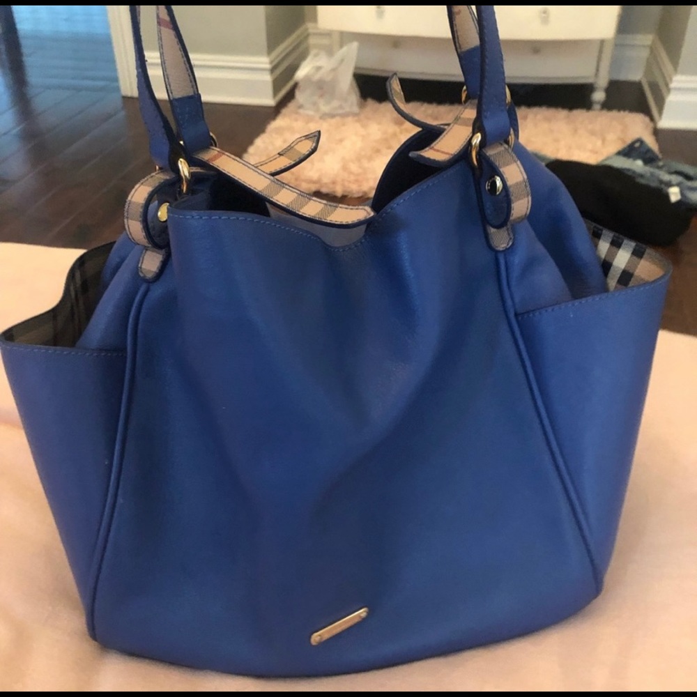 Burberry Tote